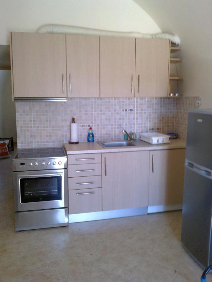 Anna Apartman Kastrisianika Kültér fotó